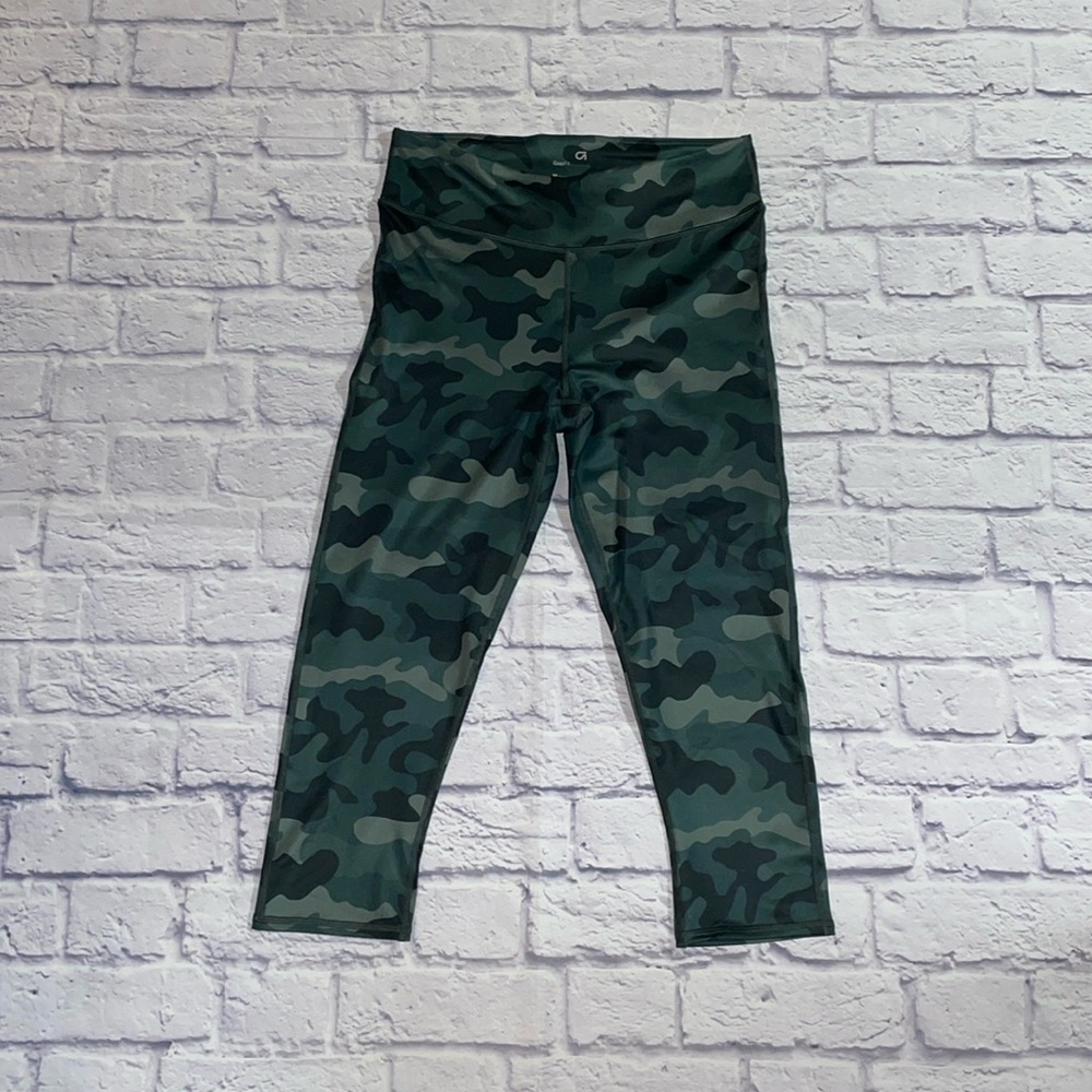 GapFit Camo Leggings Green